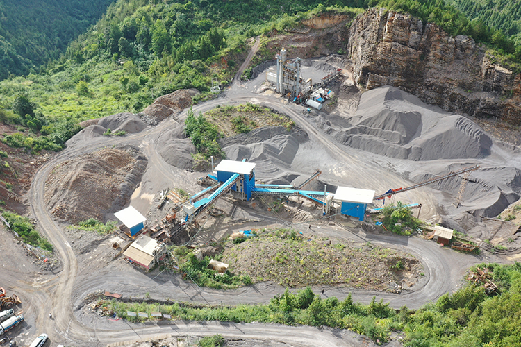 湖北省巴东县时产400吨石灰石生产线